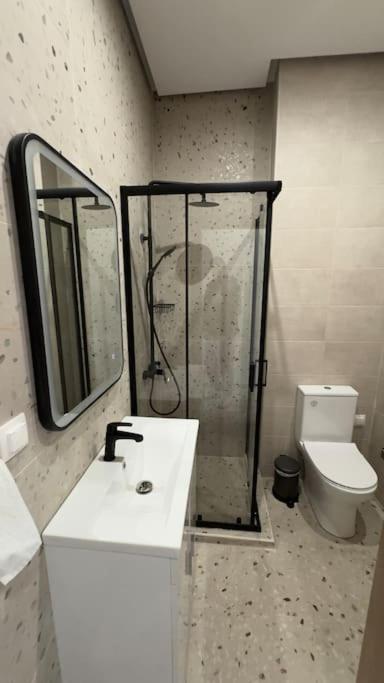 New Center Apartment Near Metro Athens Luaran gambar